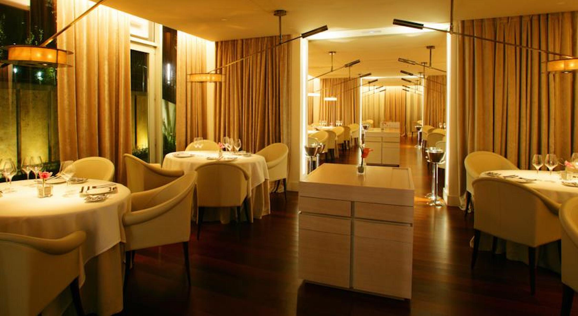 Abac Restaurant Hotel Barcelona Gl Monumento Exteriör bild